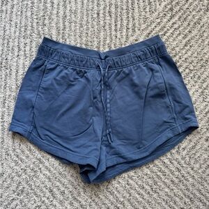 Lululemon Inner glow high-rise short 3”